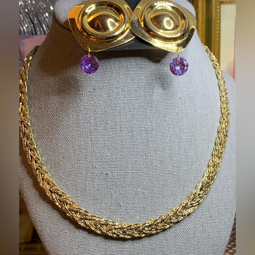 16” chunky goldtone chain from Korea plus custom designed one of a kind earrings